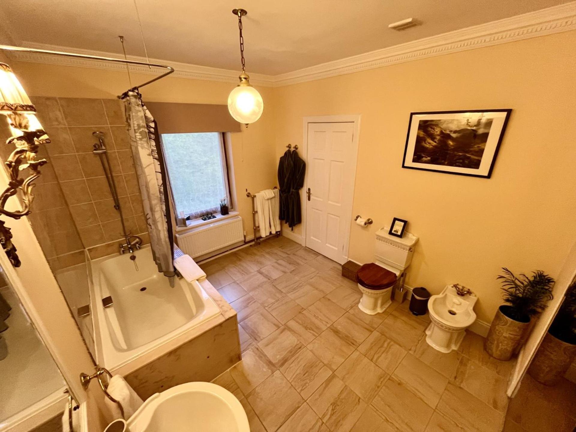 Highland Bear Lodge & Luxury Bear Huts Drumnadrochit Exteriér fotografie