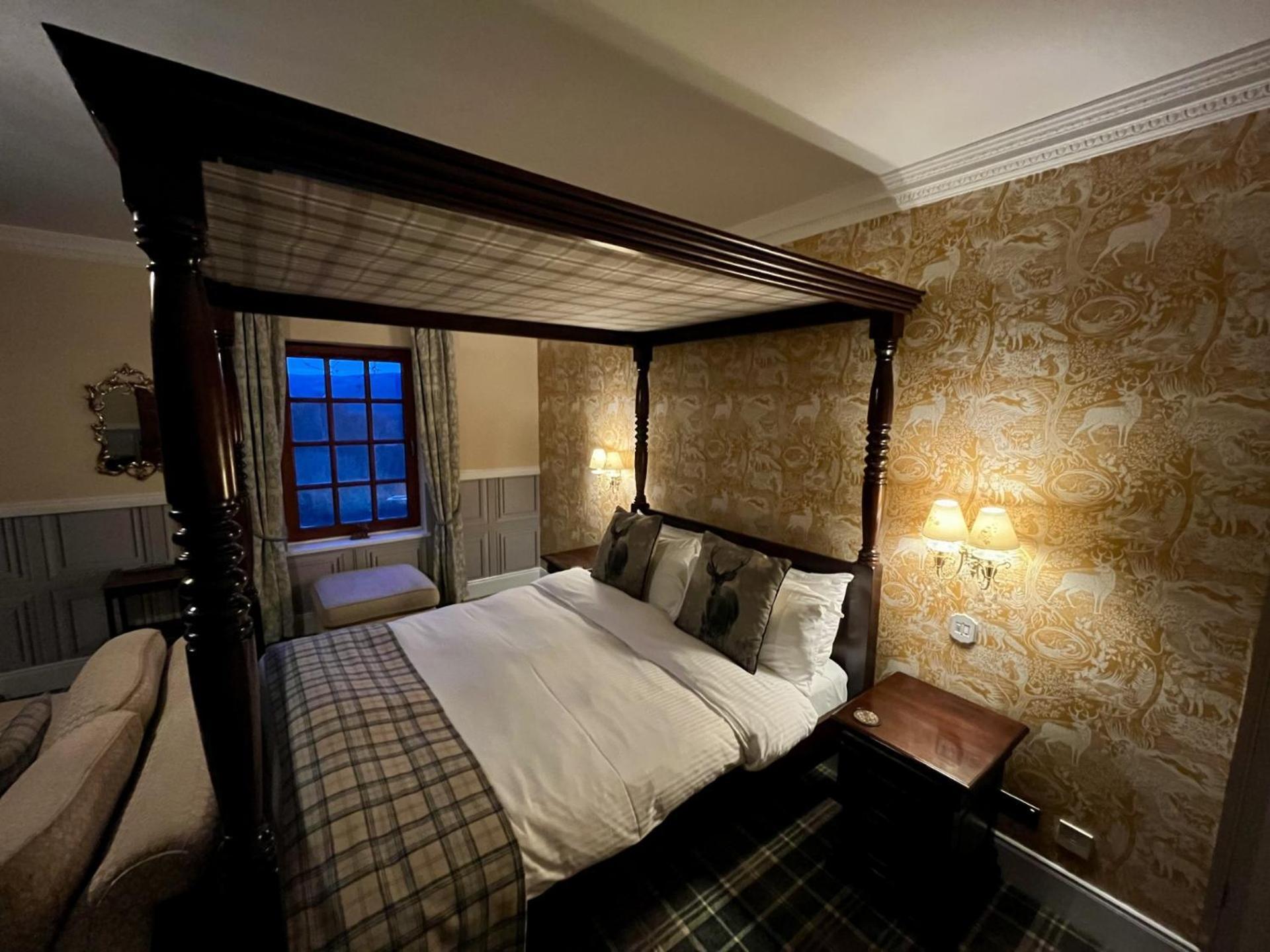 Highland Bear Lodge & Luxury Bear Huts Drumnadrochit Exteriér fotografie